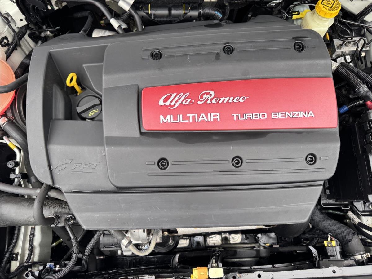 Alfa Romeo Giulietta Hatchback 1,4 l 125 kw