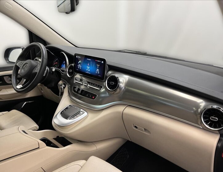 Mercedes-Benz Třídy V MPV 2,0 l 174 kw