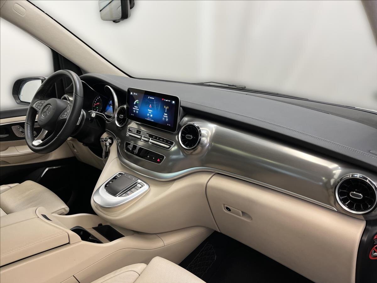 Mercedes-Benz Třídy V MPV 2,0 l 174 kw