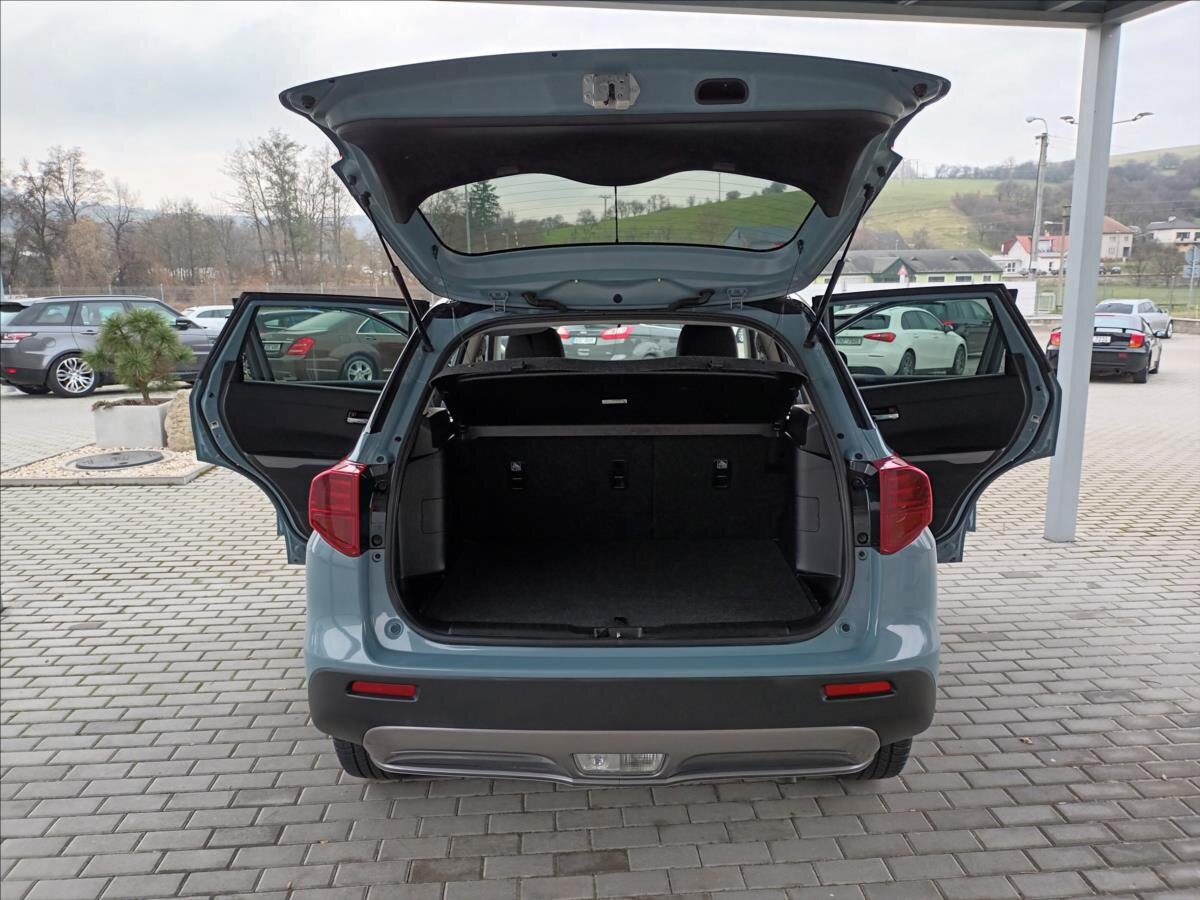 Suzuki Vitara SUV 1,4 l 103 kw
