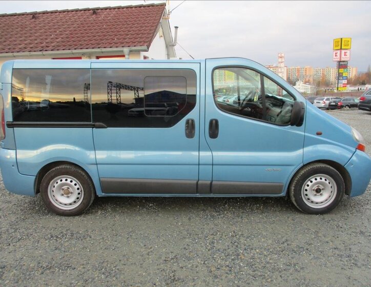 Renault Trafic Kombi 2,5 l 99 kw