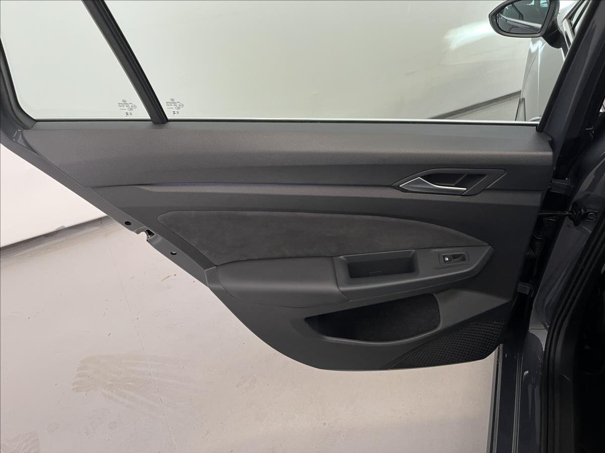 Volkswagen Golf Kombi 1,5 l 110 kw