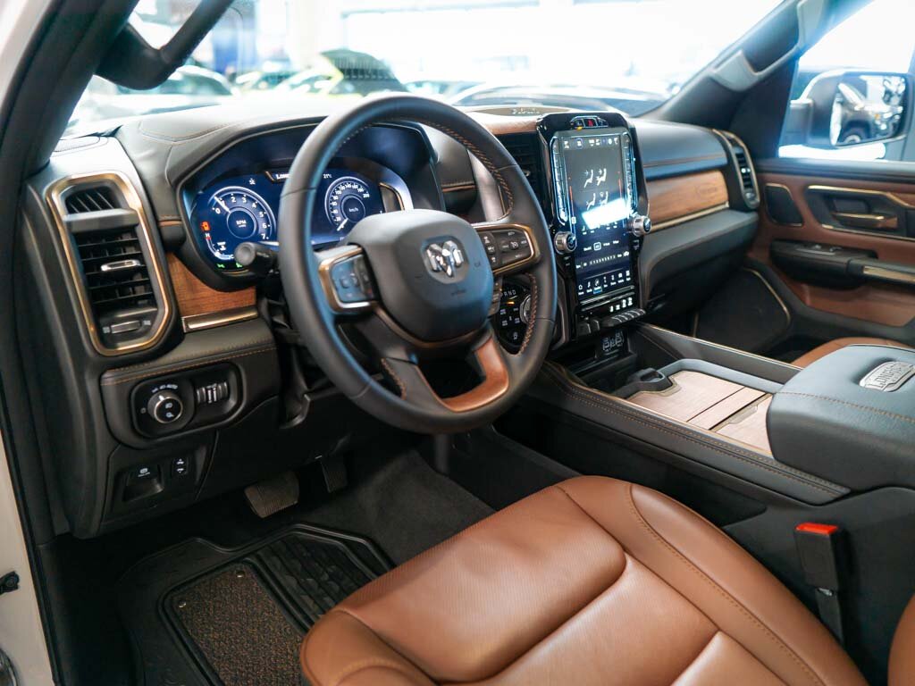 Dodge RAM Pick-up 5,7 l 291 kw