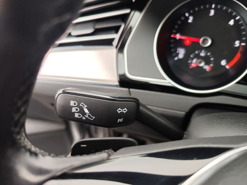 Volkswagen Passat Sedan 2,0 l 140 kw