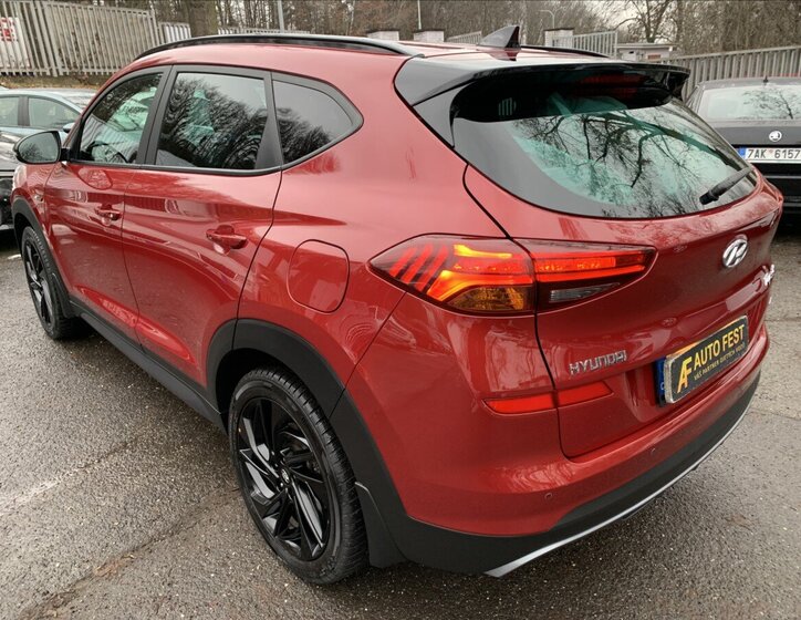 Hyundai Tucson SUV / Terénní 1,6 l 100 kw