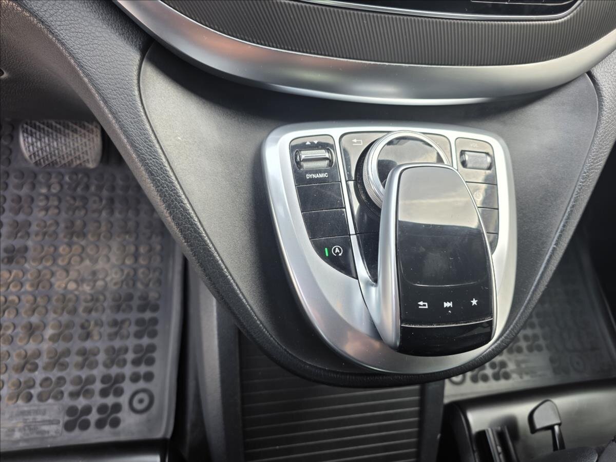 Mercedes-Benz Třídy V Kombi 2,1 l 140 kw