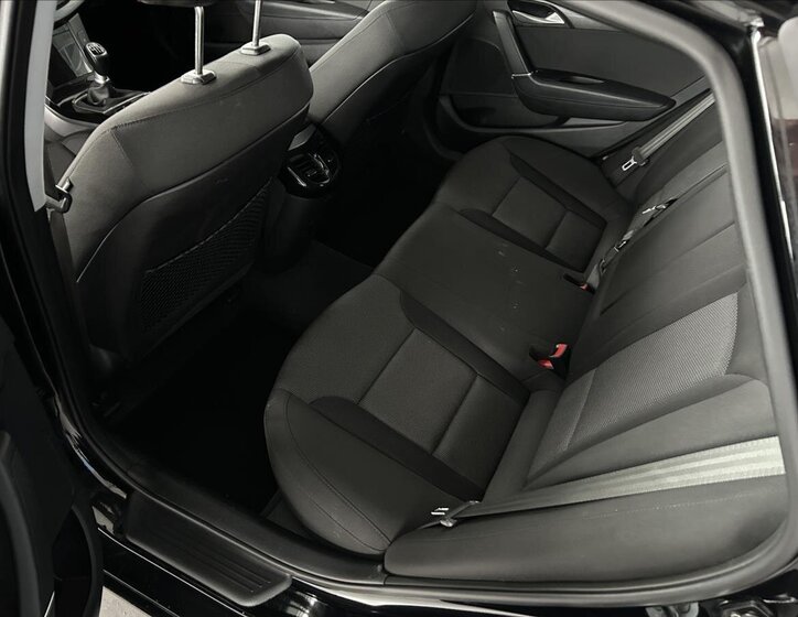 Hyundai i40 Kombi 1,6 l 99 kw