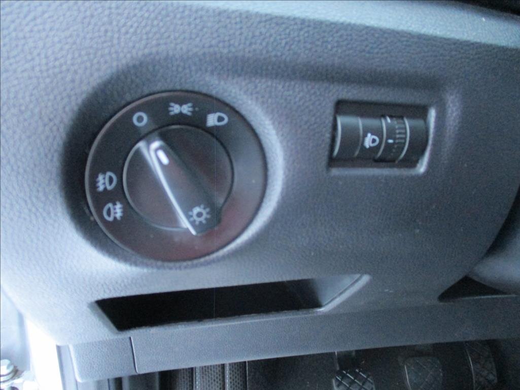 Škoda Roomster Kombi 1,2 l 63 kw