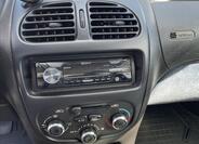 Peugeot 206 12