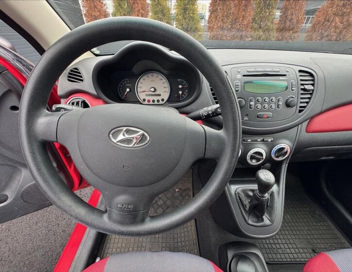 Hyundai i10 Hatchback 1,1 l 48 kw