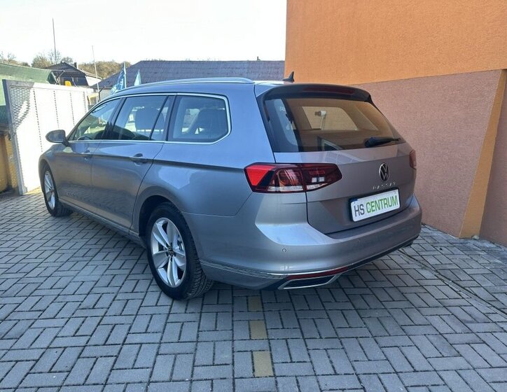Volkswagen Passat Kombi 2,0 l 110 kw