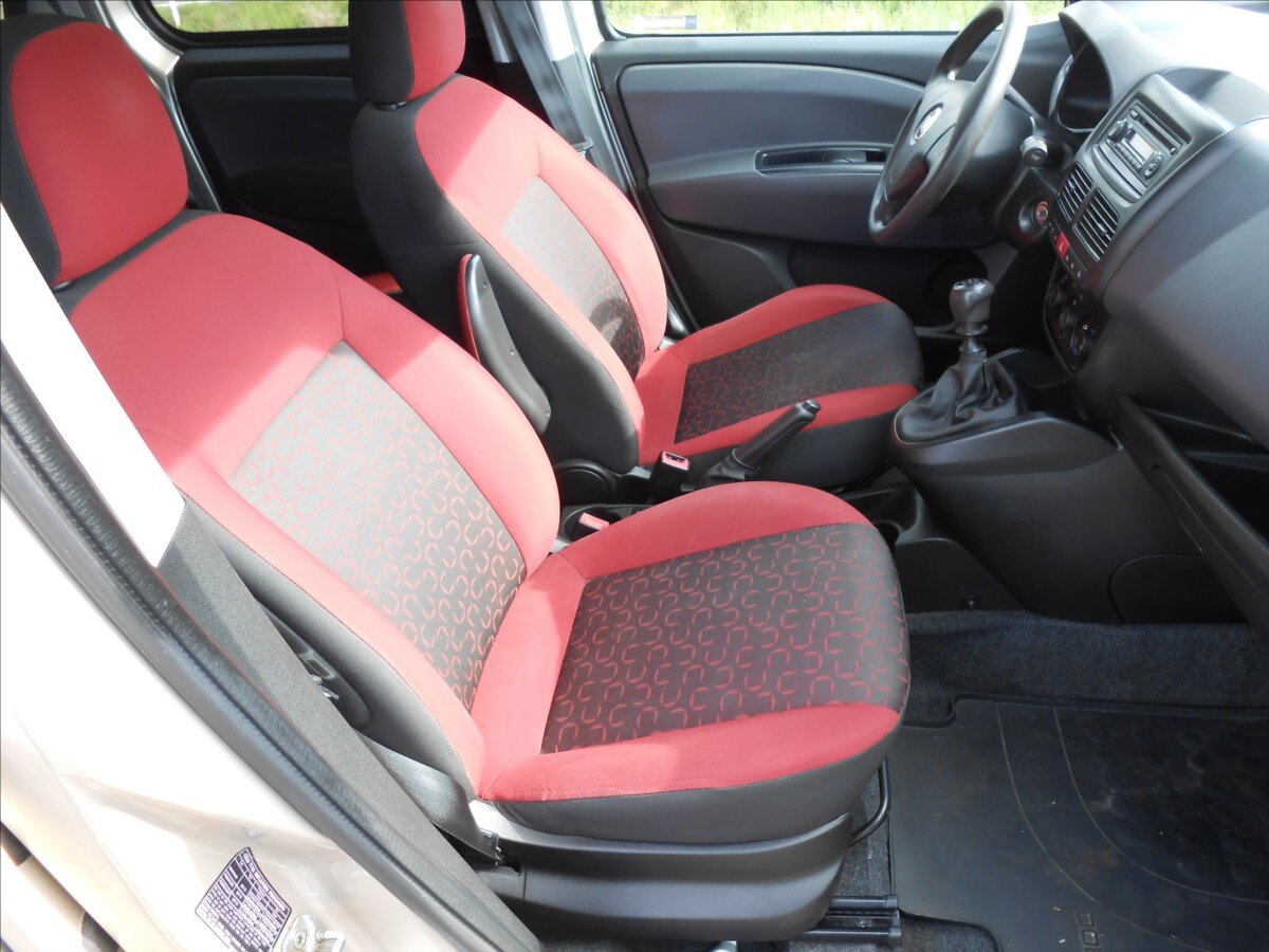 Fiat Dobló Kombi 1,6 l 77 kw