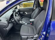 Toyota Yaris Cross 13