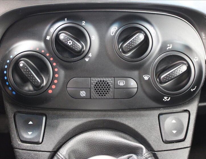 Fiat 500 Hatchback 899,0 63 kw