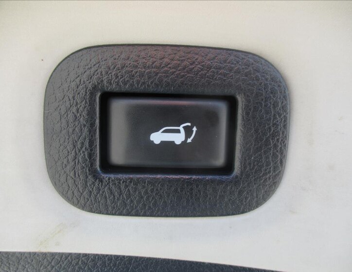 Nissan X-Trail SUV 1,6 l 96 kw