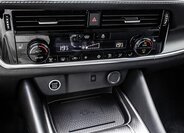 Nissan Qashqai SUV / Terénní 1,3 l 116 kw