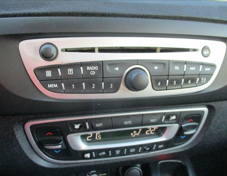 Renault Scénic Kombi 1,5 l 81 kw