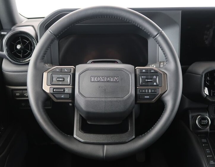 Toyota Land Cruiser SUV / Terénní 2,8 l 151 kw