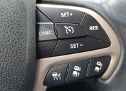 Jeep Cherokee SUV 3,2 l 200 kw