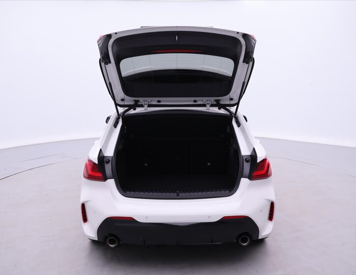 BMW Řada 1 Hatchback 2,0 l 195 kw