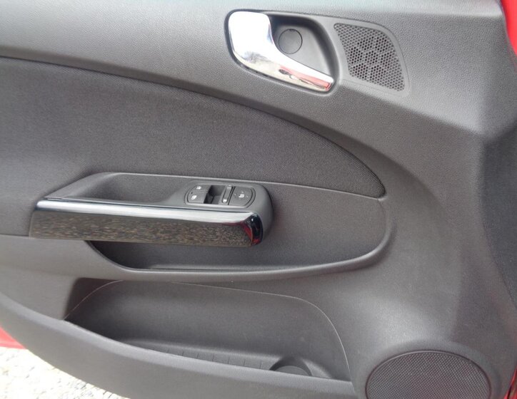 Opel Corsa Hatchback 1,2 l 63 kw