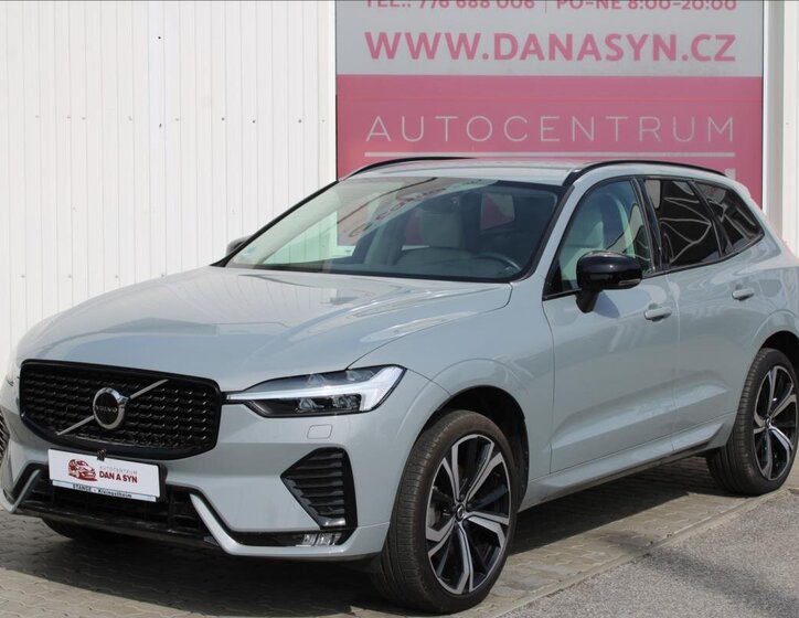 Volvo XC60 SUV / Terénní 2,0 l 145 kw