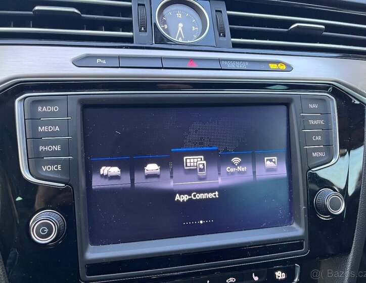 Volkswagen Passat Kombi 0,0 140 kw