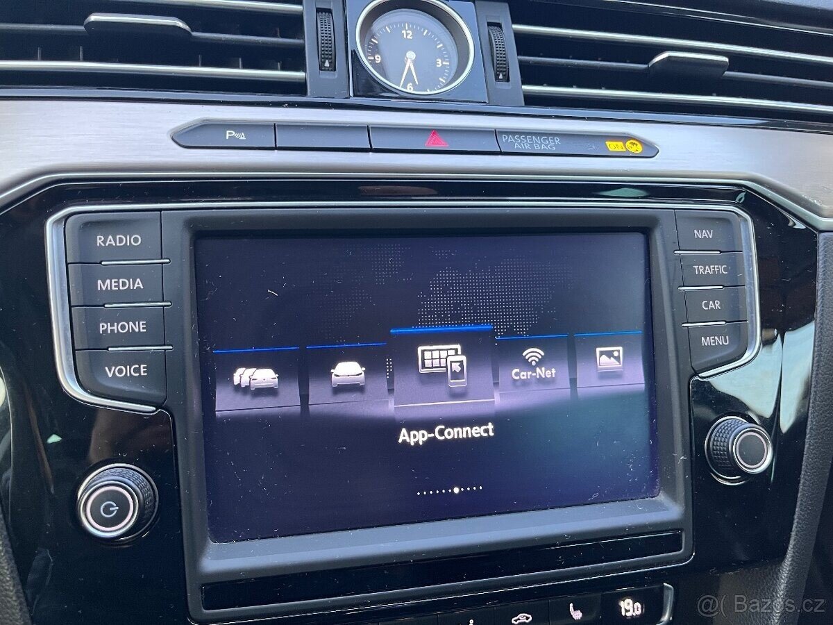 Volkswagen Passat Kombi 0,0 140 kw