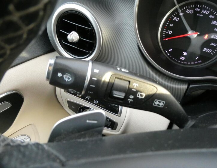 Mercedes-Benz Třídy V Ostatní 2,1 l 140 kw