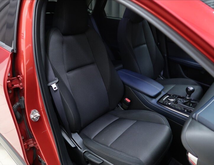 Mazda CX-30 SUV / Terénní 2,0 l 90 kw