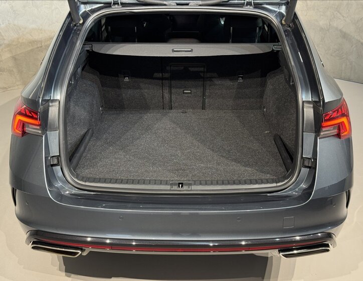 Škoda Octavia Kombi 1,4 l 180 kw