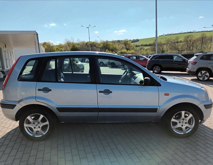 Ford Fusion Hatchback 1,4 l 59 kw