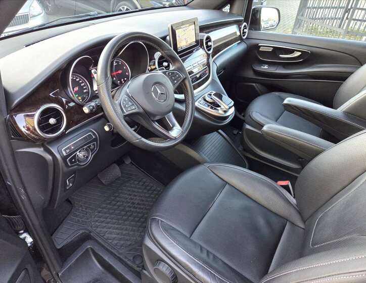 Mercedes-Benz Třídy V Kombi 2,1 l 140 kw