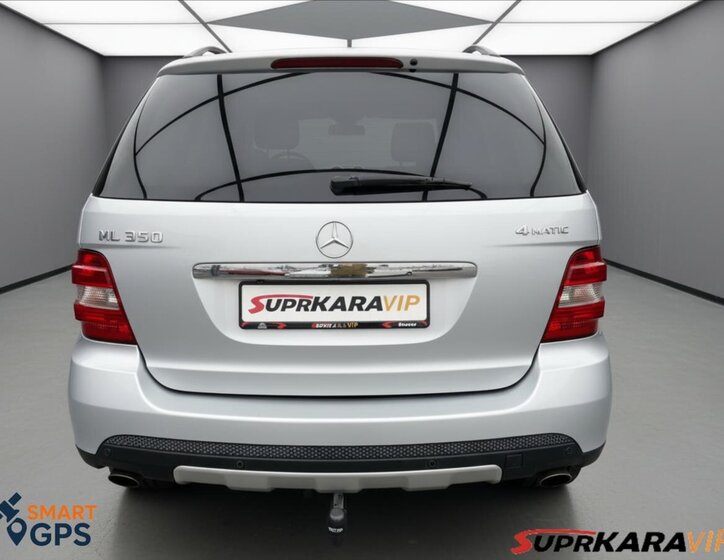 Mercedes-Benz Třídy M SUV / Terénní 3,5 l 200 kw