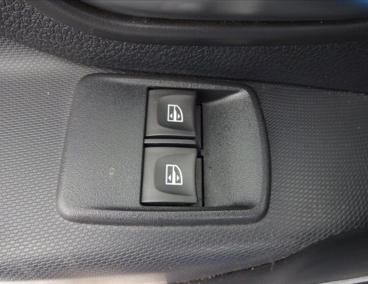 Dacia Sandero Hatchback 898,0 66 kw