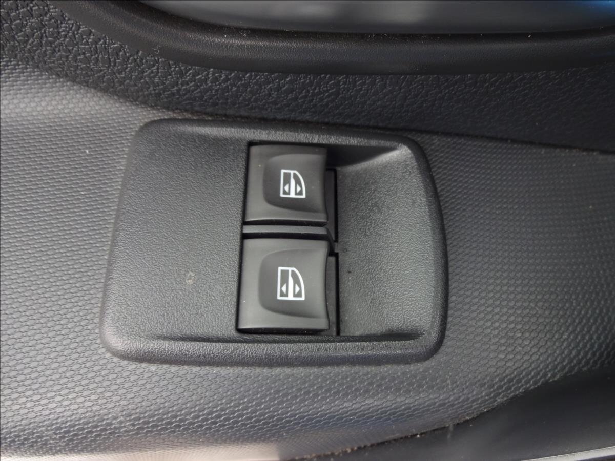 Dacia Sandero Hatchback 898,0 66 kw