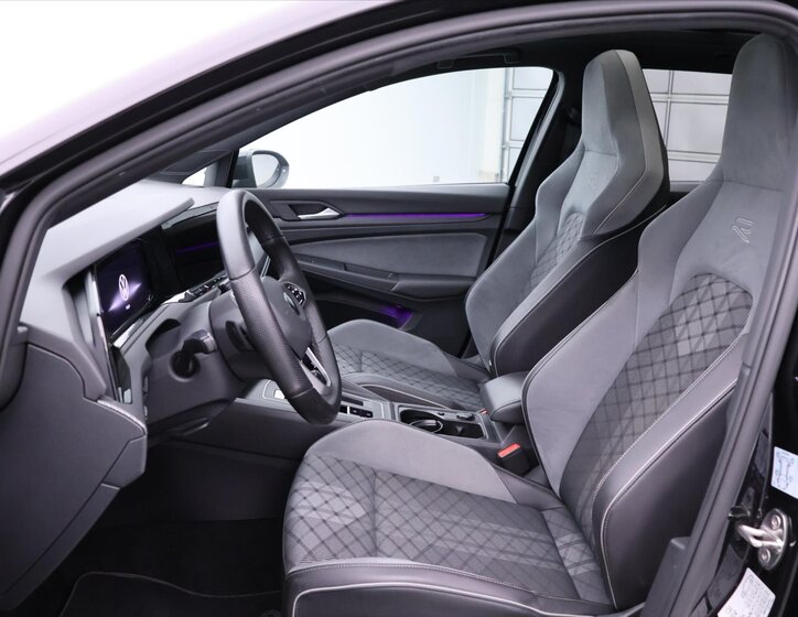 Volkswagen Golf Kombi 2,0 l 110 kw