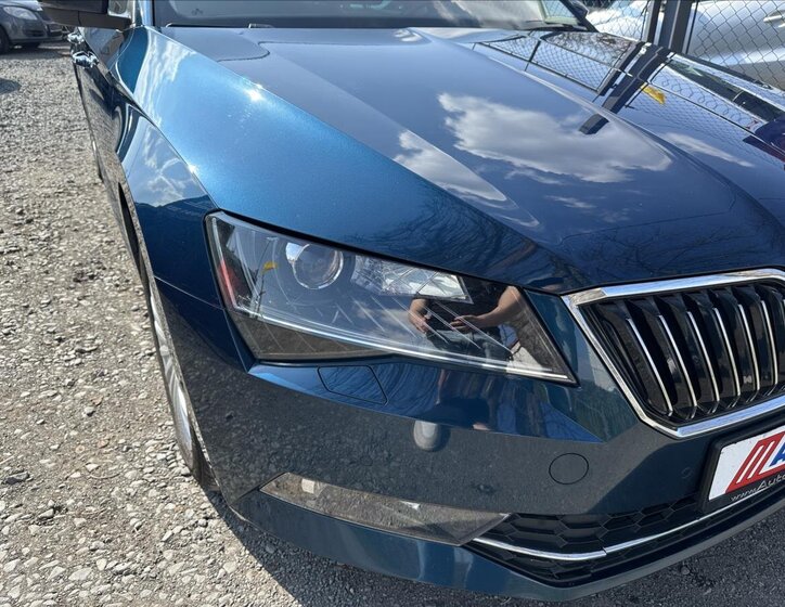 Škoda Superb Kombi 2,0 l 110 kw