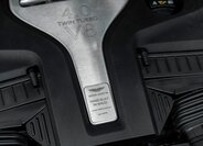 Aston Martin Ostatní SUV 4,0 l 405 kw