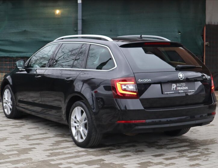 Škoda Octavia Kombi 2,0 l 110 kw