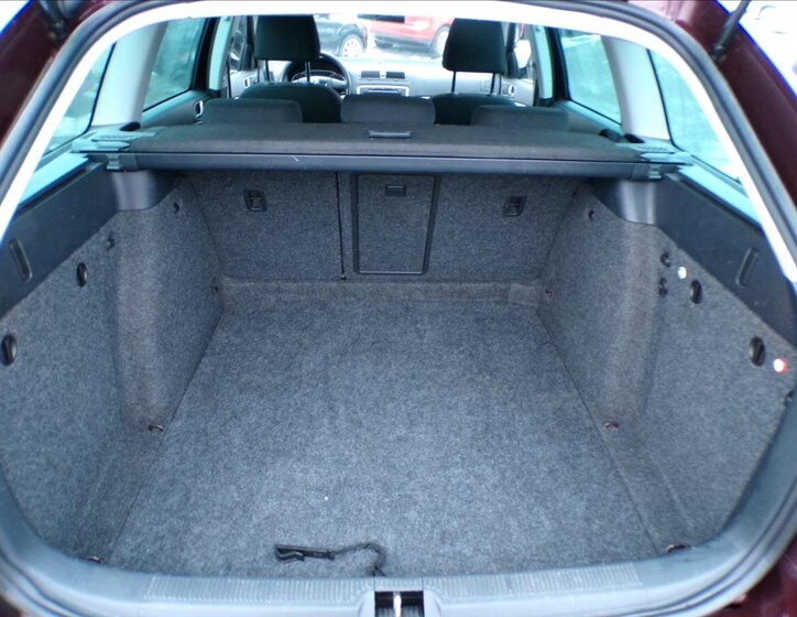 Škoda Octavia Kombi 1,2 l 77 kw