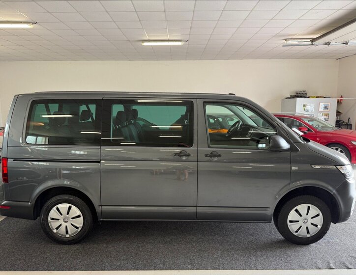 Volkswagen Caravelle 4