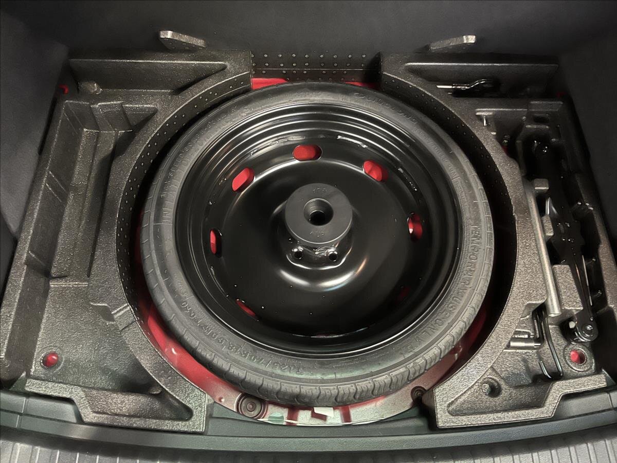 Škoda Karoq SUV 2,0 l 110 kw