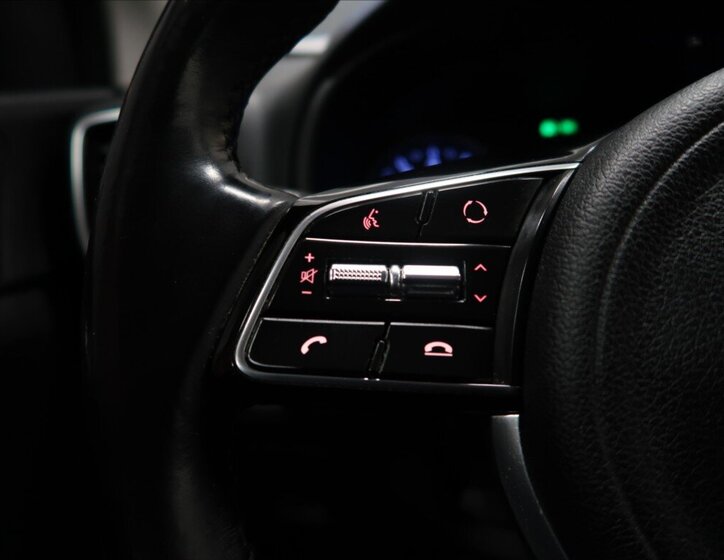 KIA Sportage SUV 1,6 l 97 kw