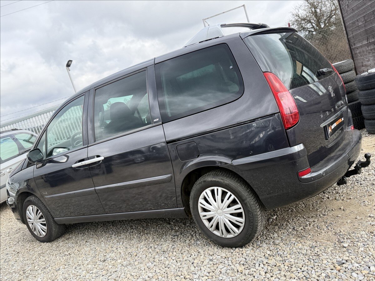 Peugeot 807 MPV 2,2 l 94 kw