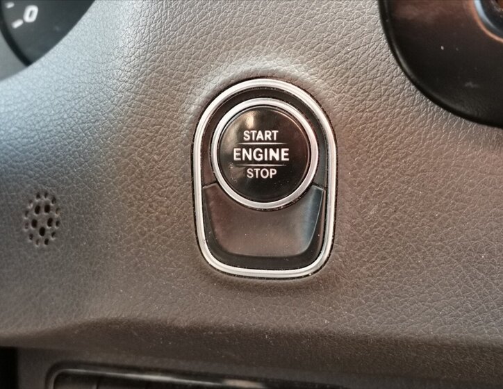 Mercedes-Benz Sprinter Ostatní 2,1 l 84 kw