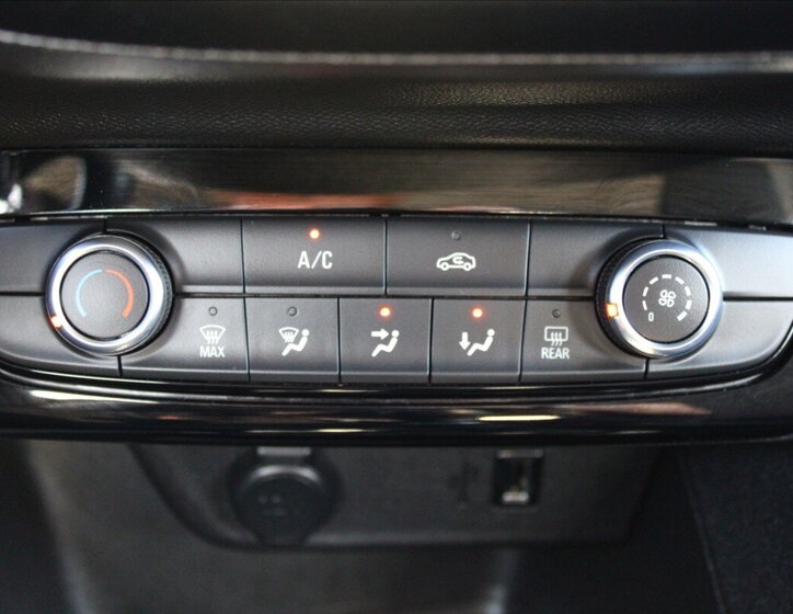 Opel Corsa Hatchback 1,2 l 55 kw