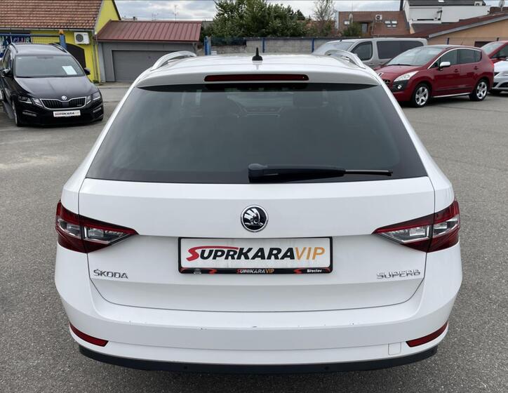 Škoda Superb 6