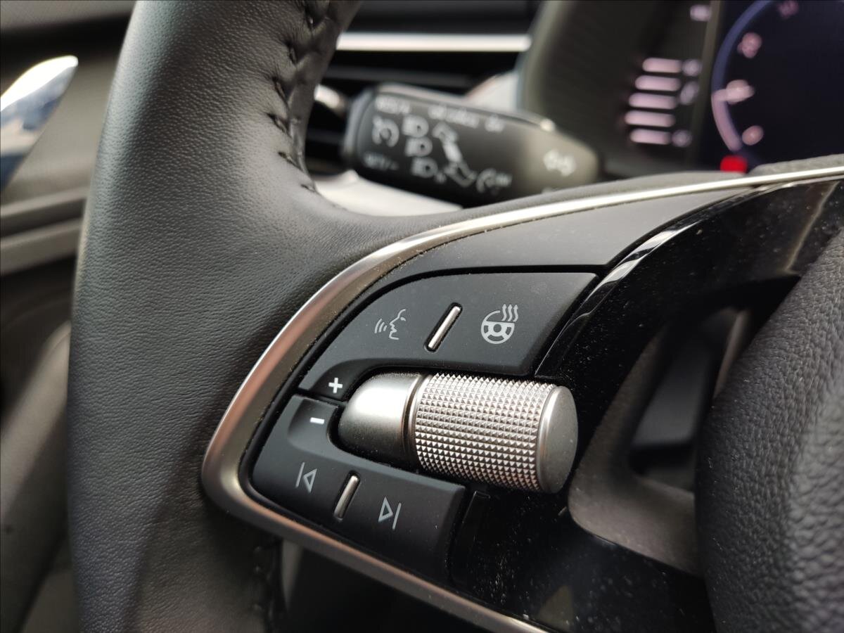 Škoda Scala Hatchback 999,0 85 kw