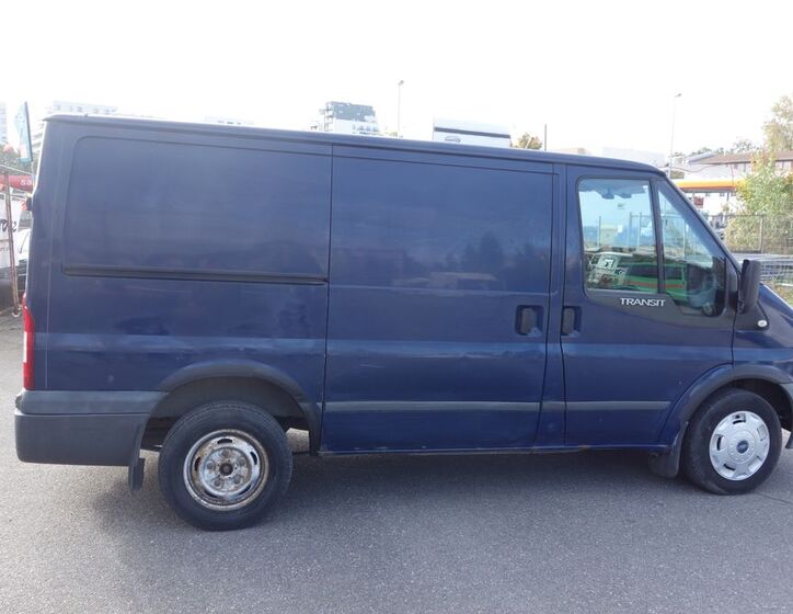 Ford Transit 7